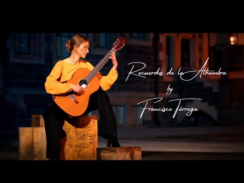 Recuerdos de la Alhambra (F. Tarrega) - Lora Kurusa