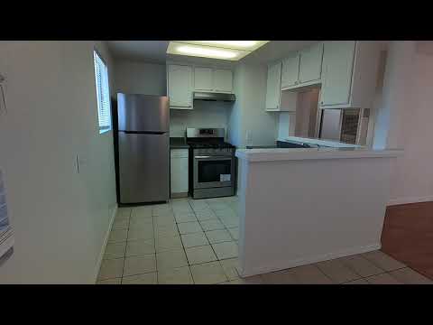 PL9431 - Charming 2 Bed + 2 Bath Apartment For Rent (Long Beach, CA).