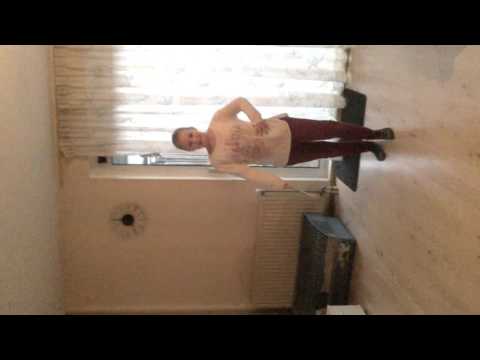 Spring op en neer sinterklaas is ongekomen