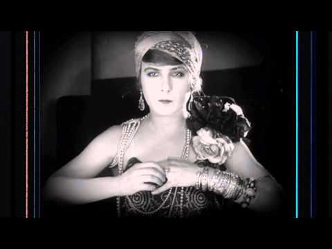 Louise Rutkowski - Valentine (Official Video)