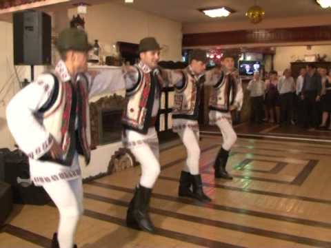 Formatia ,,Universal Botosani 0740696631 cu Ansamblu de dansatori,,Balada Botosani la nuntă 2013