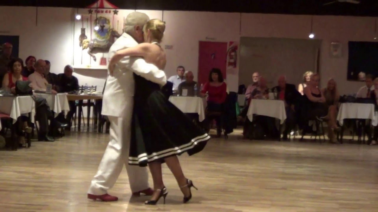 Alejandra Mantiñan & Jorge Garcia Tango "Pensalo Bien" D'Arienzo - Echague (08-05-16) 1/4