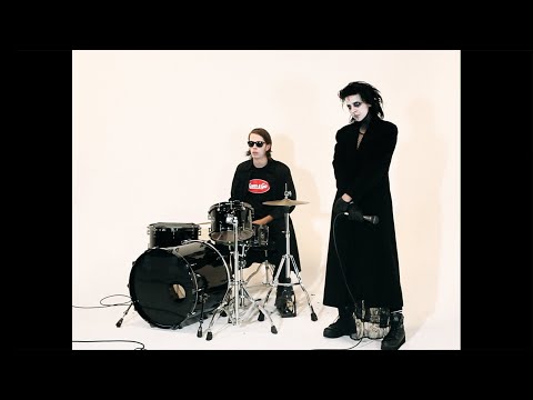 VOWWS Womanizer (Britney Spears cover)