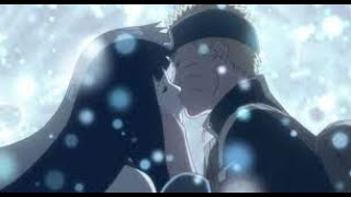 Naruto and Hinata lovely kissing scene  in moon�