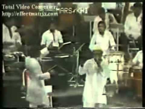 Kishore Kumar Live   Chalte Chalte