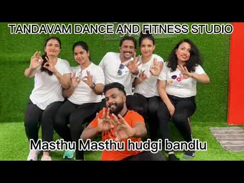 Mastu Mastu Hudugi Bandlu 🥳||Tandavam Dance and Fitness Studio || #upendra #dance #dancer#shorts#fyp