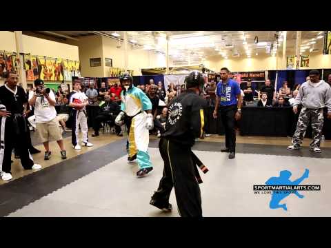 Willie Hicks vs Mike Scaperato - Mens Sparring - Kumite Classic 2014