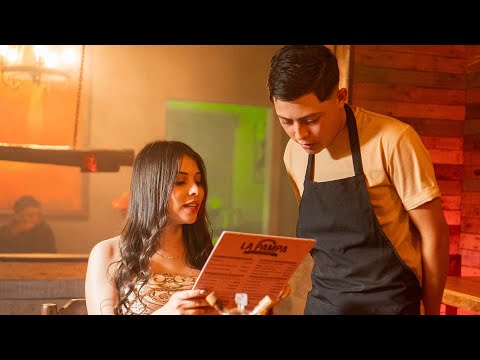 Los Tres de la H - Tanto La Quería (Video Oficial) 🇭🇳🎸