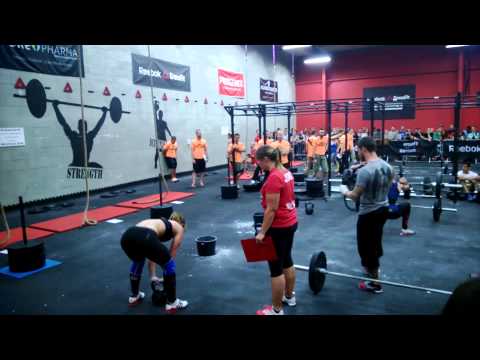 Carmen Bosmans & Sanne Rooijmans // Final WOD // The Brussels Throwdown 2013