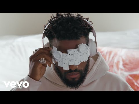 DUCKWRTH - Kiss U Right Now (Official Video)