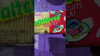 Download lagu SaltCheese Crackers Biscuits. Biskuit rasa Keju #bangrang #yearofyou #shorts mp3