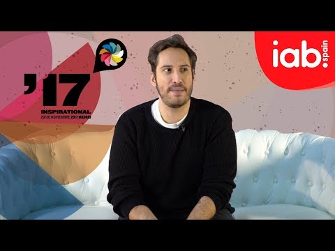 Alfredo Murillo de BuzzFeed y el Papa Francisco como producto de marketing - Inspirational Wheel