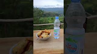 Download lagu MAKAN GORENGAN DAN MINUM  AIR MINERAL | HALU STORY #shorts  #storyhalu #storyig #storywa mp3