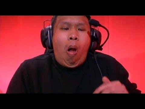 faker's soul enters a bronze players body.