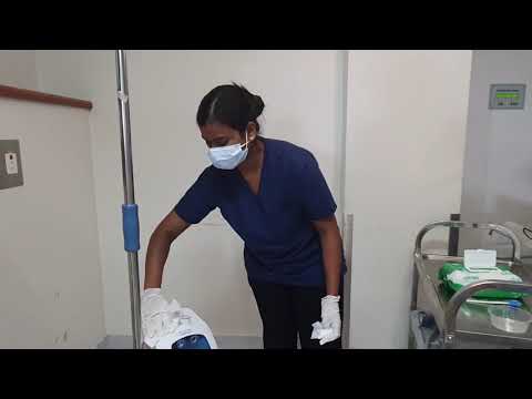 How to clean and disinfect the AIRVO 2