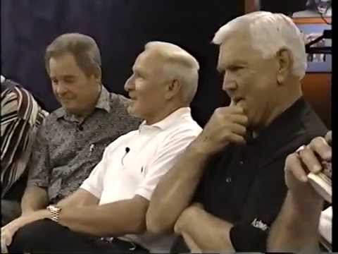 Cale Yarborough tells funny flying story