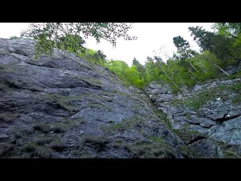 Izbucul Tauz, Romania