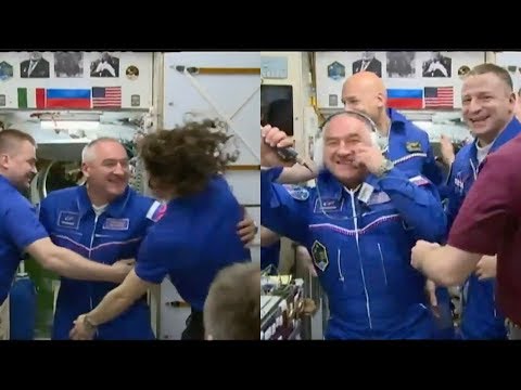 Soyuz MS-13 hatch opening