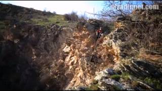 preview picture of video 'Kayalıklarda mahsur kalan keçileri AFAD kurtardı - MALATYA - PÜTÜRGE'