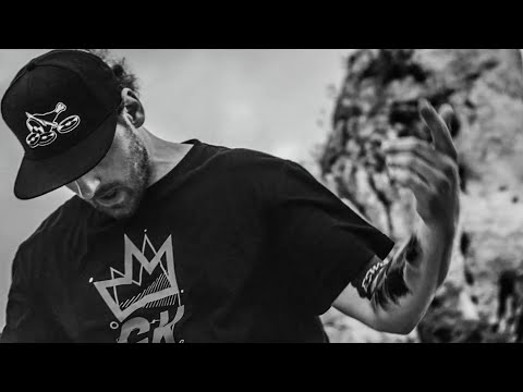 ZIENTUCH and Grubo Krojone Records