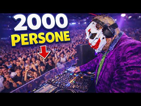 PLAYING IN FRONT OF 2000 PEOPLE! I'll take you with me!