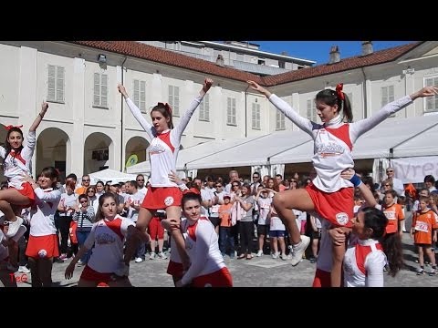 Eporedia Cheers - 2 di 3 - Ivreachecorre 2014