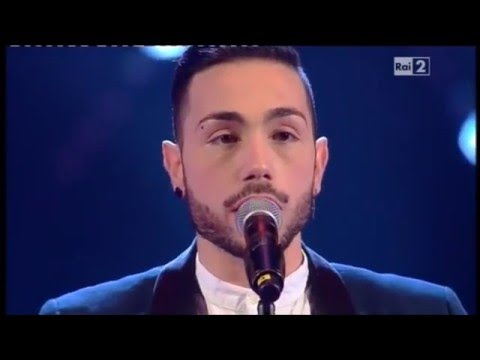 Manuel Aspidi - I Don't Want to Miss a Thing (The Voice of Italy 2016)
