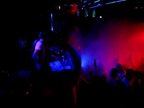 Heatbeat playing Exit - Inversed @ Fiesta PURA, Crobar