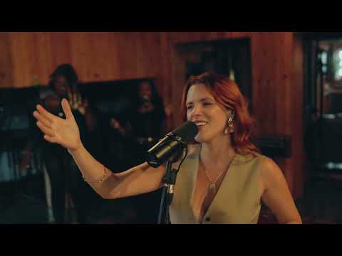 'Break Free' (Live Studio Performance) by Kat Eaton at Empire Studios