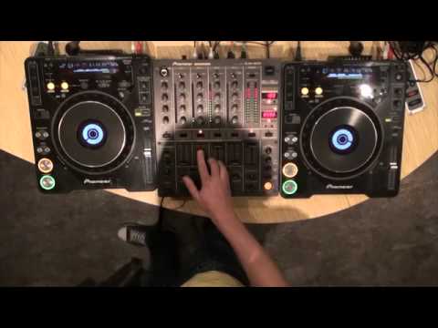 Hado @ Vibecast Sessions 31 decembrie - Live @ VibeFM Romania