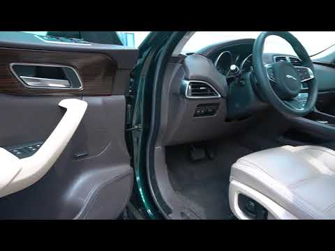 The 2018 F-Pace 30t Prestige