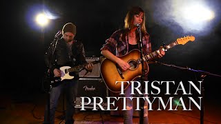 Tristan Prettyman Performs &#39;Never Say Never&#39; | Fender