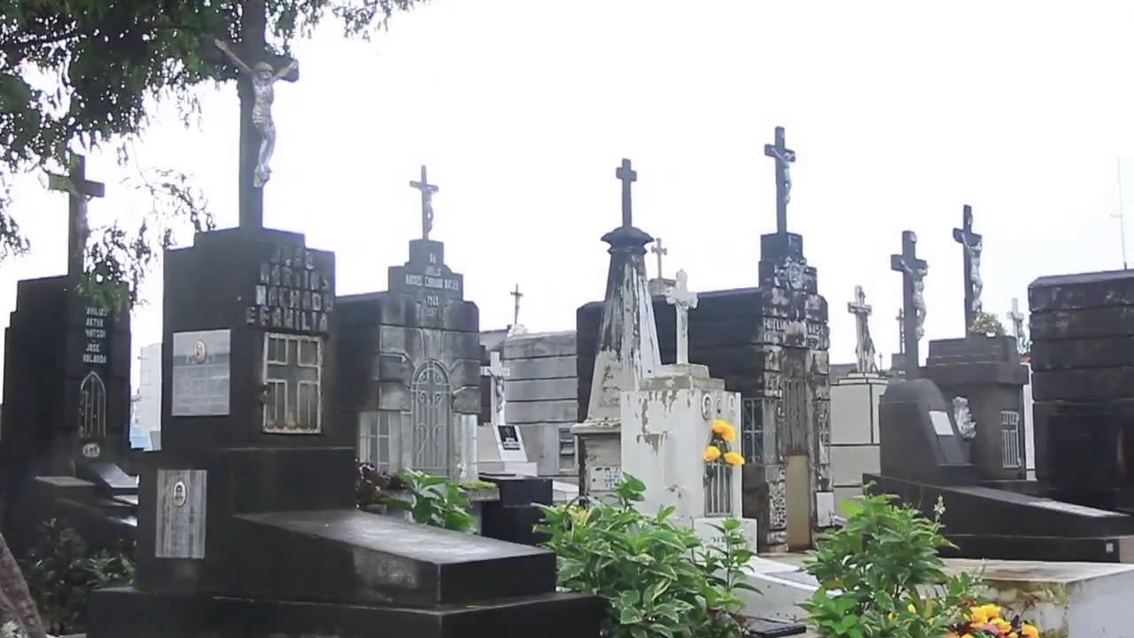 A riqueza histórico-cultural do Cemitério São João Batista em Fortaleza