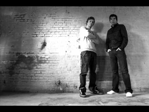 Bingo Players feat. Far East Movement  - Get up (2ways Mix)