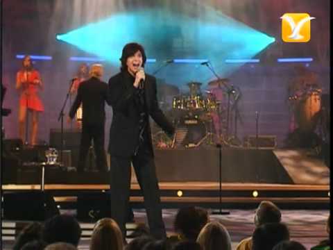 Camilo Sesto, Vivir asi es morir de amor, Festival de Viña 2004