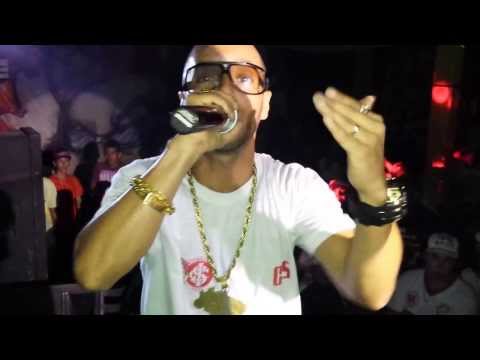 Mc Andrezinho Schock - Homenagem ao Nego Tinga