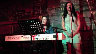 UP Theatre UNPLUGGED - Surrounded by Chantal Kreviazuk