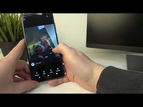 Motorola Moto E22 - How To Take Selfie