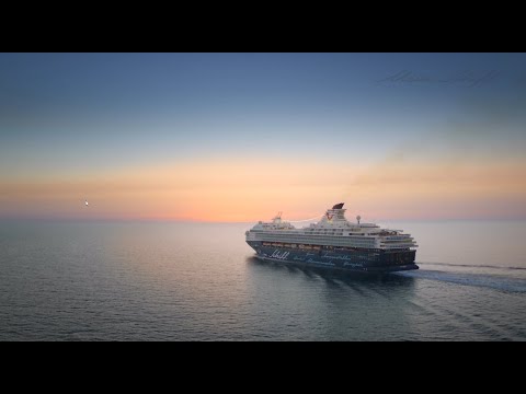 Jahresrückblick 2019: Taufe der Mein Schiff 2 und andere Highlights I Mein Schiff