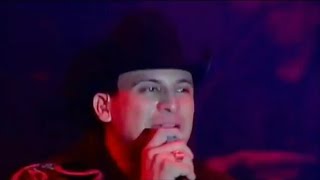 Valentín Elizalde - Tamarindo &amp; Camarón Pelao (En Vivo/Chyron)