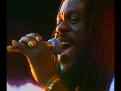 Dennis Brown - Live At Reggae Sunsplash Crystal Palace London 1984