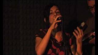 Evy Arnesano - Non era tanto male (live acustico)