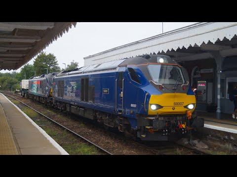 DRS 68007 + 88002 at Woodbridge station heading for sizewell 12/9/23