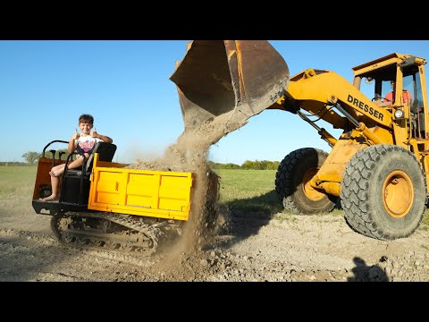 Hudson's New Tractor is Awesome