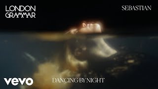Kadr z teledysku Dancing By Night tekst piosenki SebastiAn & London Grammar