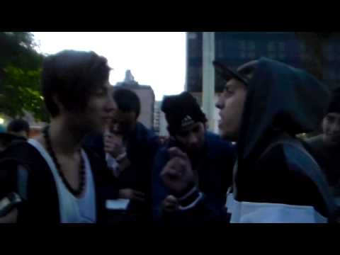 Fondo Blanco | Primera Ronda: Luketi vs Suri