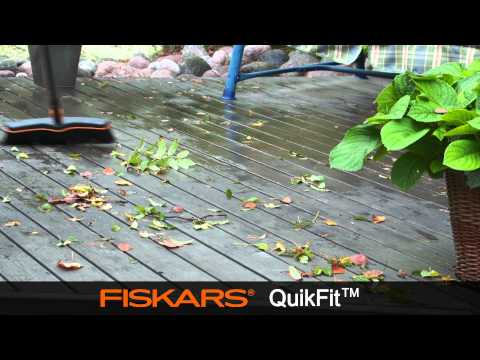 Fiskars QuikFit Patio Broom 13