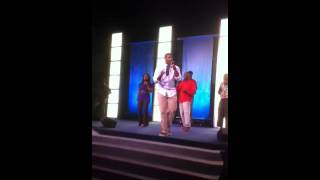 Willie P singing &quot;Come And Let Us Sing&quot; by Israel Houghton