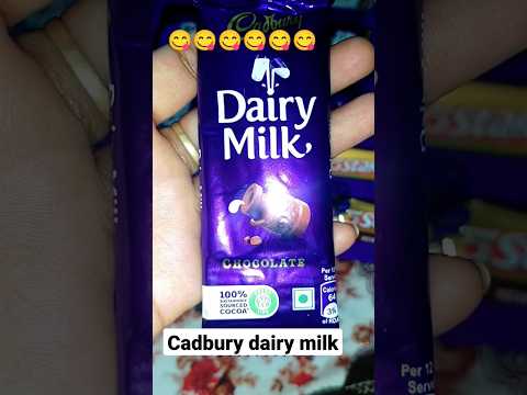 #shorts/dairy milk chocolate 😋😋/dairy milk chocolate 🍫/asmr chocolate eating #youtubeshorts #asmr