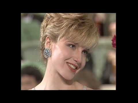 SANREMO 1993   Inizio Serata finale